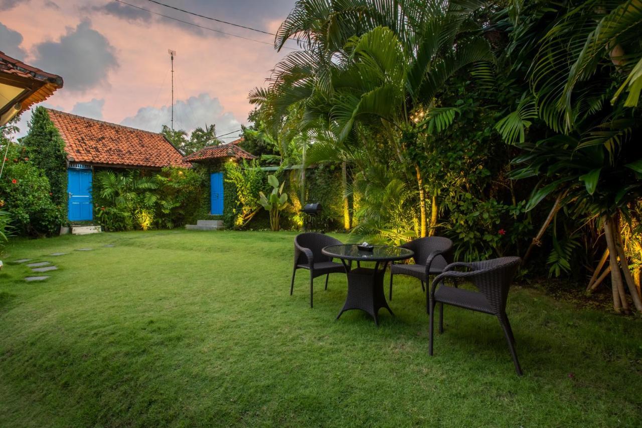 Villa Janitra Seminyak  Exterior photo